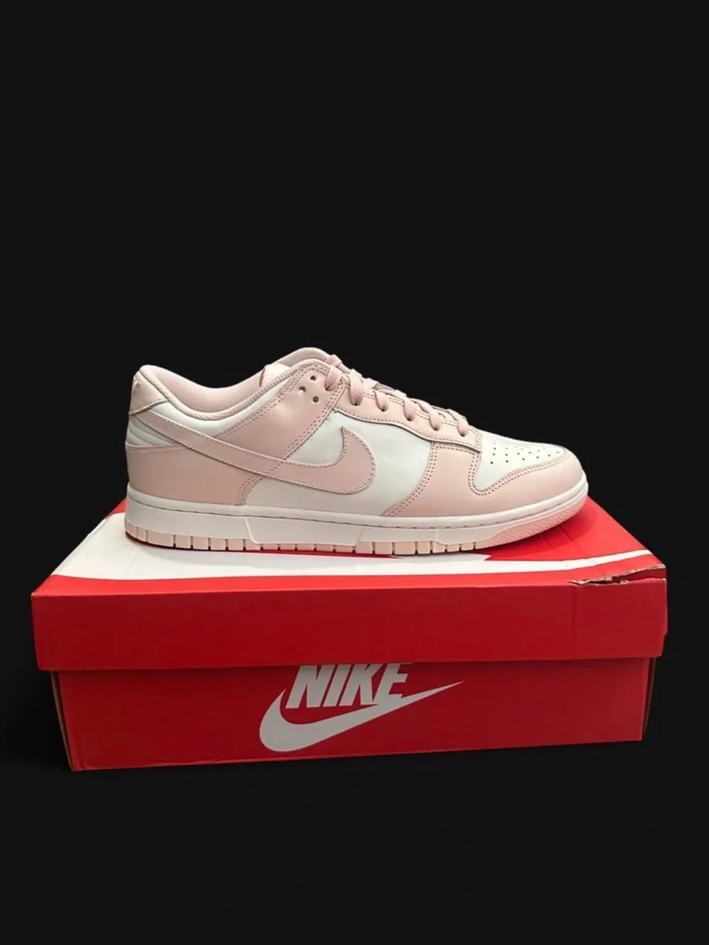 WOMENS NIKE DUNK LOW ORANGE PEARL SIZE 11.5 (MENS SIZE 10) NWT DEADSTOCK